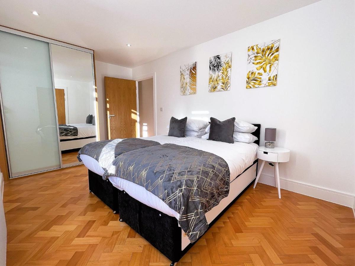 Beautiful In The Heart Of Apartment